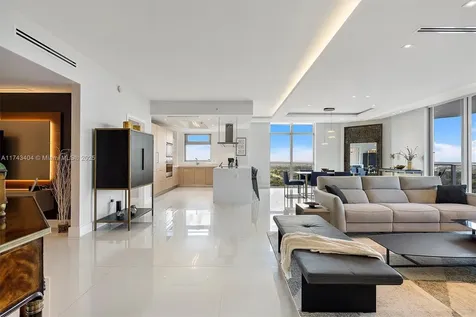 17301 Biscayne Boulevard North Miami Beach FL 33160