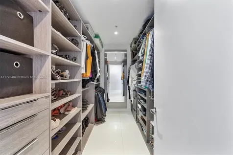17301 Biscayne Boulevard North Miami Beach FL 33160