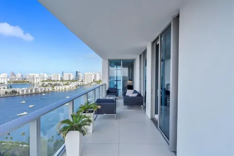 17301 Biscayne Boulevard North Miami Beach FL 33160