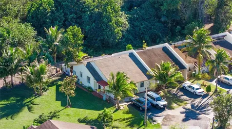 1464 Yellowthroat Street Homestead FL 33035