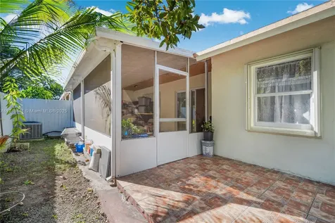1464 Yellowthroat Street Homestead FL 33035