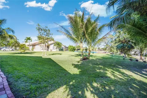 1464 Yellowthroat Street Homestead FL 33035