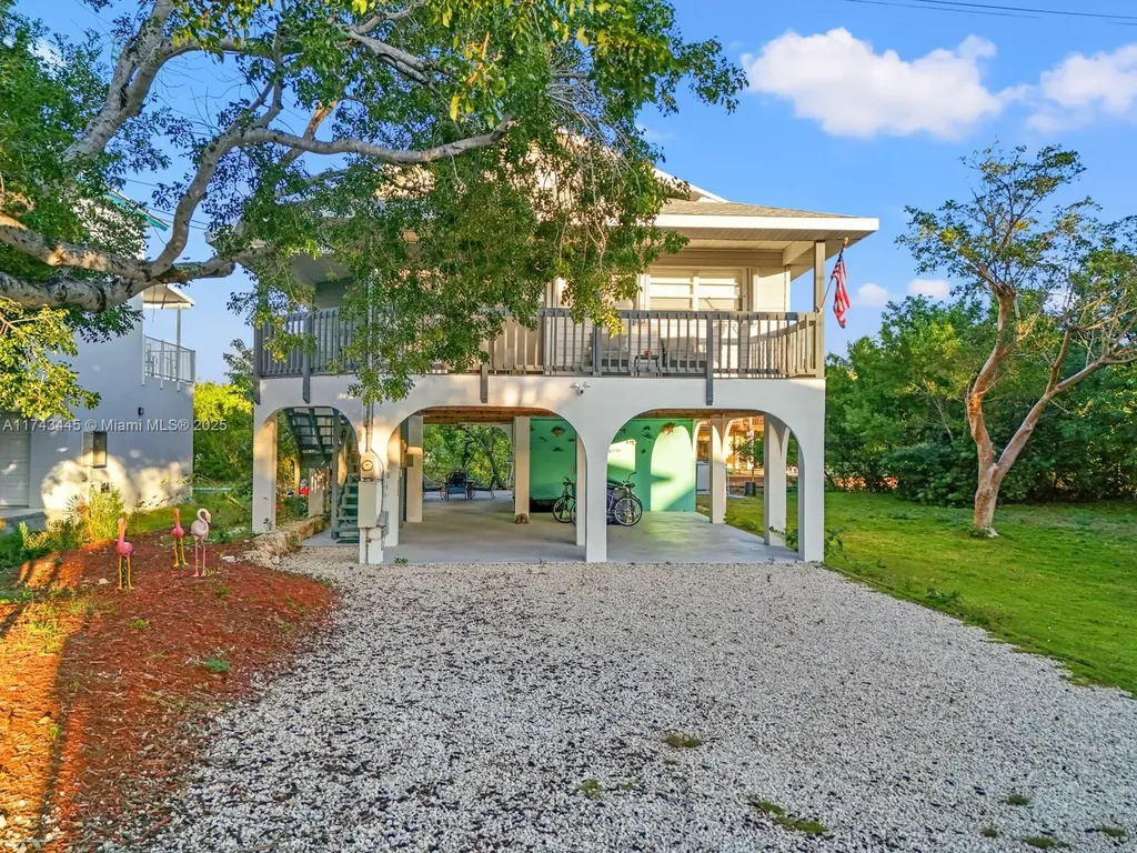 3635 Trade Winds Street Big Pine FL 33043