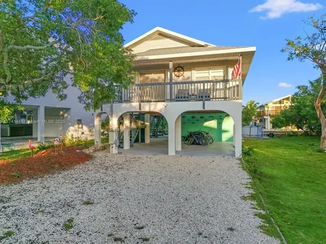3635 Trade Winds Street Big Pine FL 33043