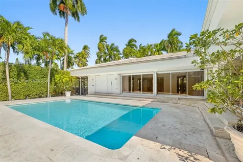 6620 Windsor Lane Miami Beach FL 33141