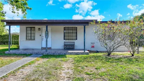 4901 SW 100th Court Miami FL 33165
