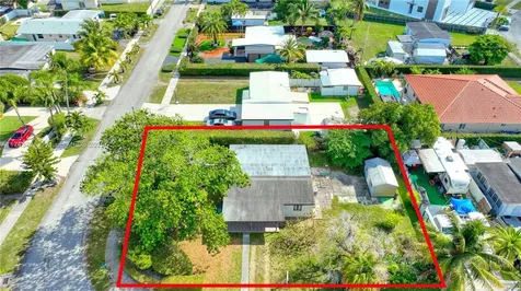 4901 SW 100th Court Miami FL 33165