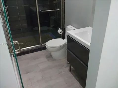 1525 Meridian Avenue Miami Beach FL 33139