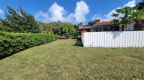 10 NE 98th Street Miami Shores FL 33138