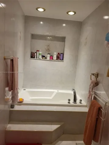 6771 NW 199th Terrace Hialeah FL 33015