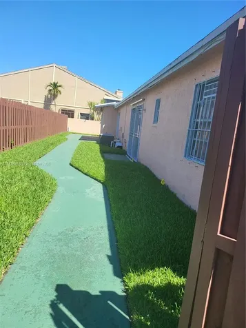 6771 NW 199th Terrace Hialeah FL 33015