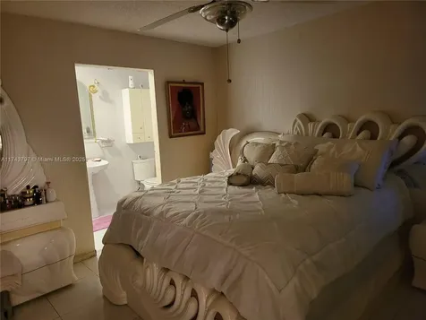 6771 NW 199th Terrace Hialeah FL 33015