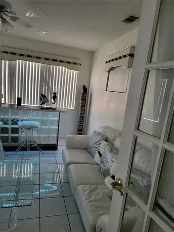 6771 NW 199th Terrace Hialeah FL 33015
