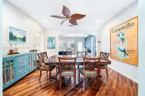 4450 N Jefferson Avenue Miami Beach FL 33140
