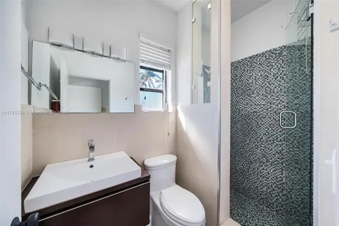 4450 N Jefferson Avenue Miami Beach FL 33140