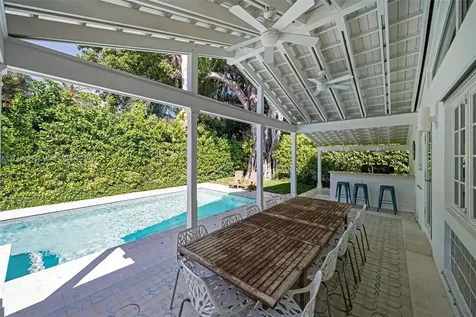 4450 N Jefferson Avenue Miami Beach FL 33140