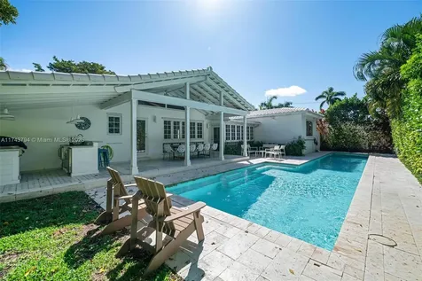 4450 N Jefferson Avenue Miami Beach FL 33140