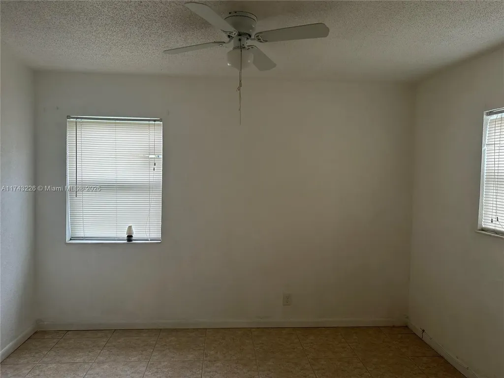 1237 NW 15th Avenue Fort Lauderdale FL 33311