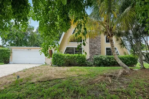 126 Barcelona Drive Royal Palm Beach FL 33411