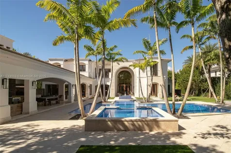 8955 SW 63rd Court Pinecrest FL 33156