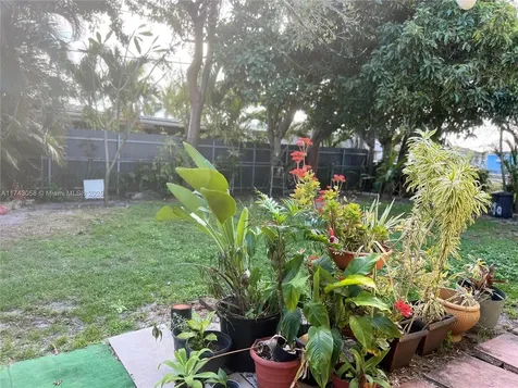 3540 NW 85th Terrace Miami FL 33147