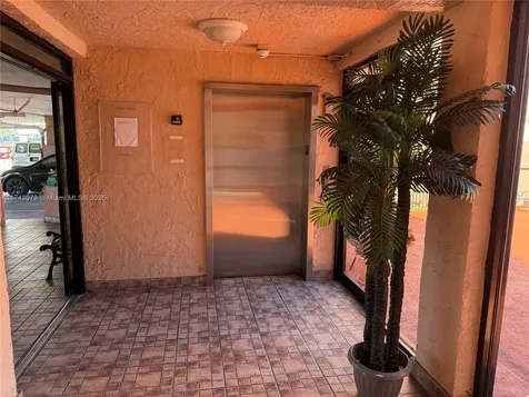 6175 W 20th Avenue Hialeah FL 33012
