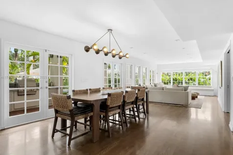 6655 Pinetree Lane Miami Beach FL 33141