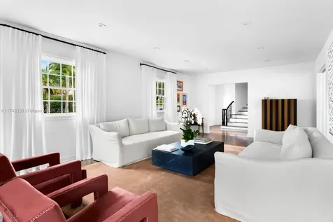 6655 Pinetree Lane Miami Beach FL 33141