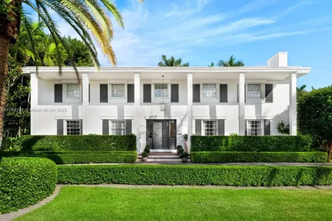 6655 Pinetree Lane Miami Beach FL 33141