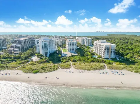 55 Ocean Lane Drive Key Biscayne FL 33149