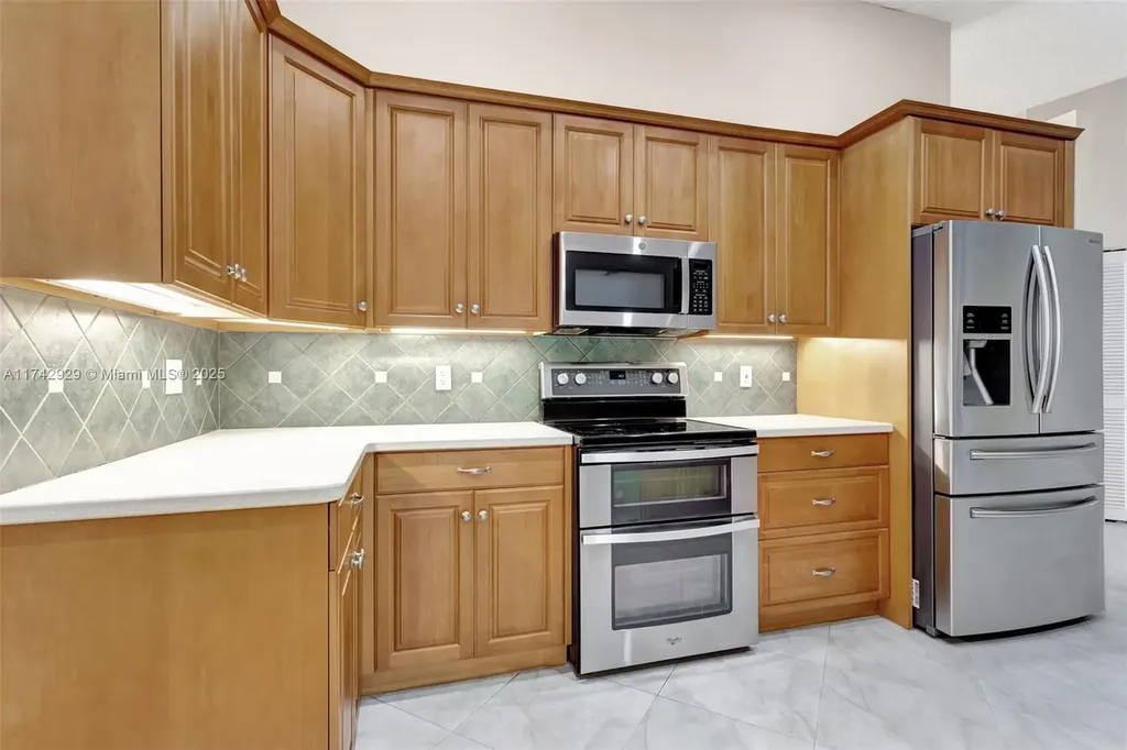 5325 NW 84th Way Coral Springs FL 33067