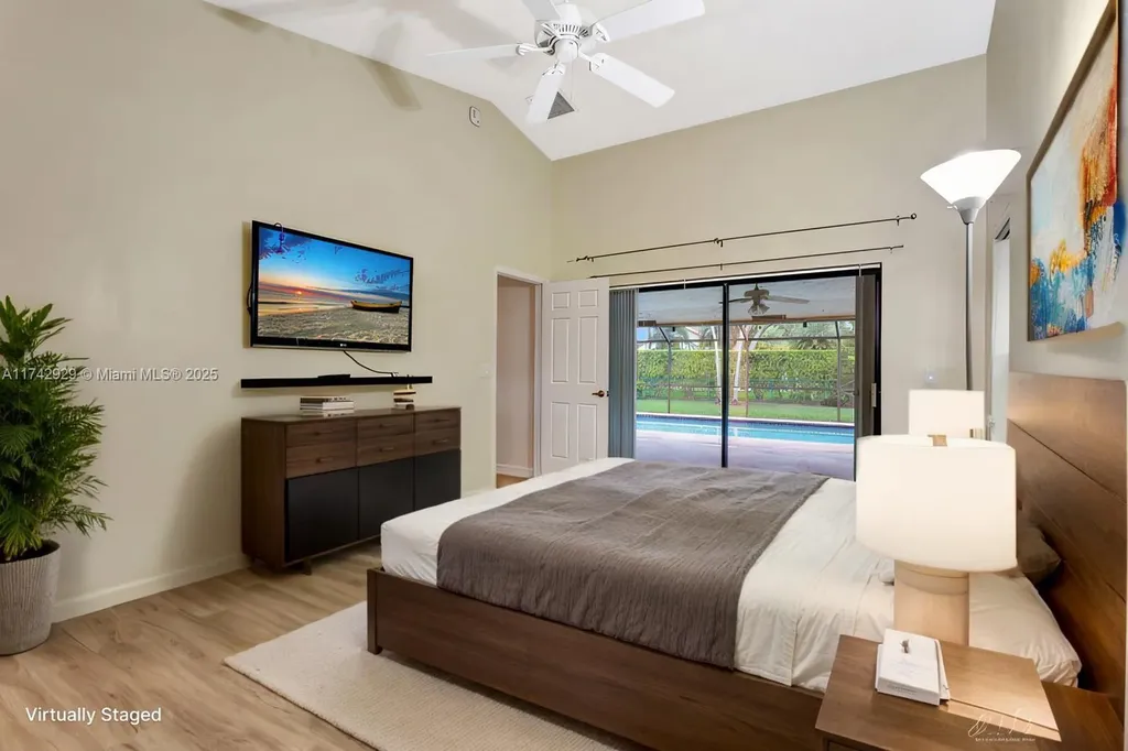 5325 NW 84th Way Coral Springs FL 33067