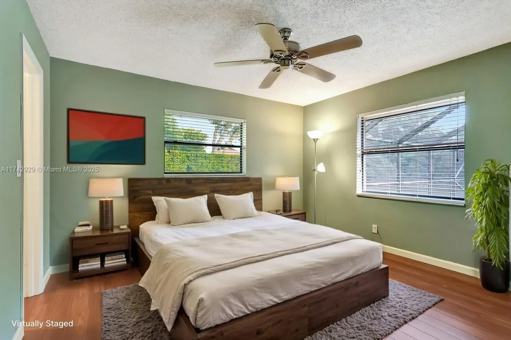 5325 NW 84th Way Coral Springs FL 33067