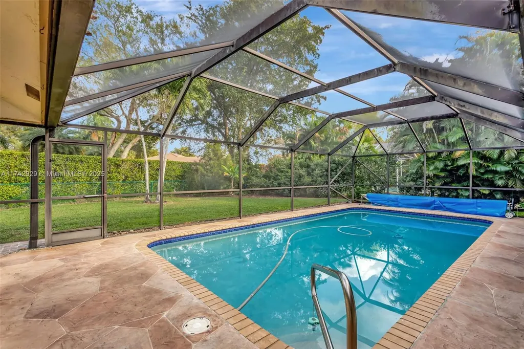 5325 NW 84th Way Coral Springs FL 33067