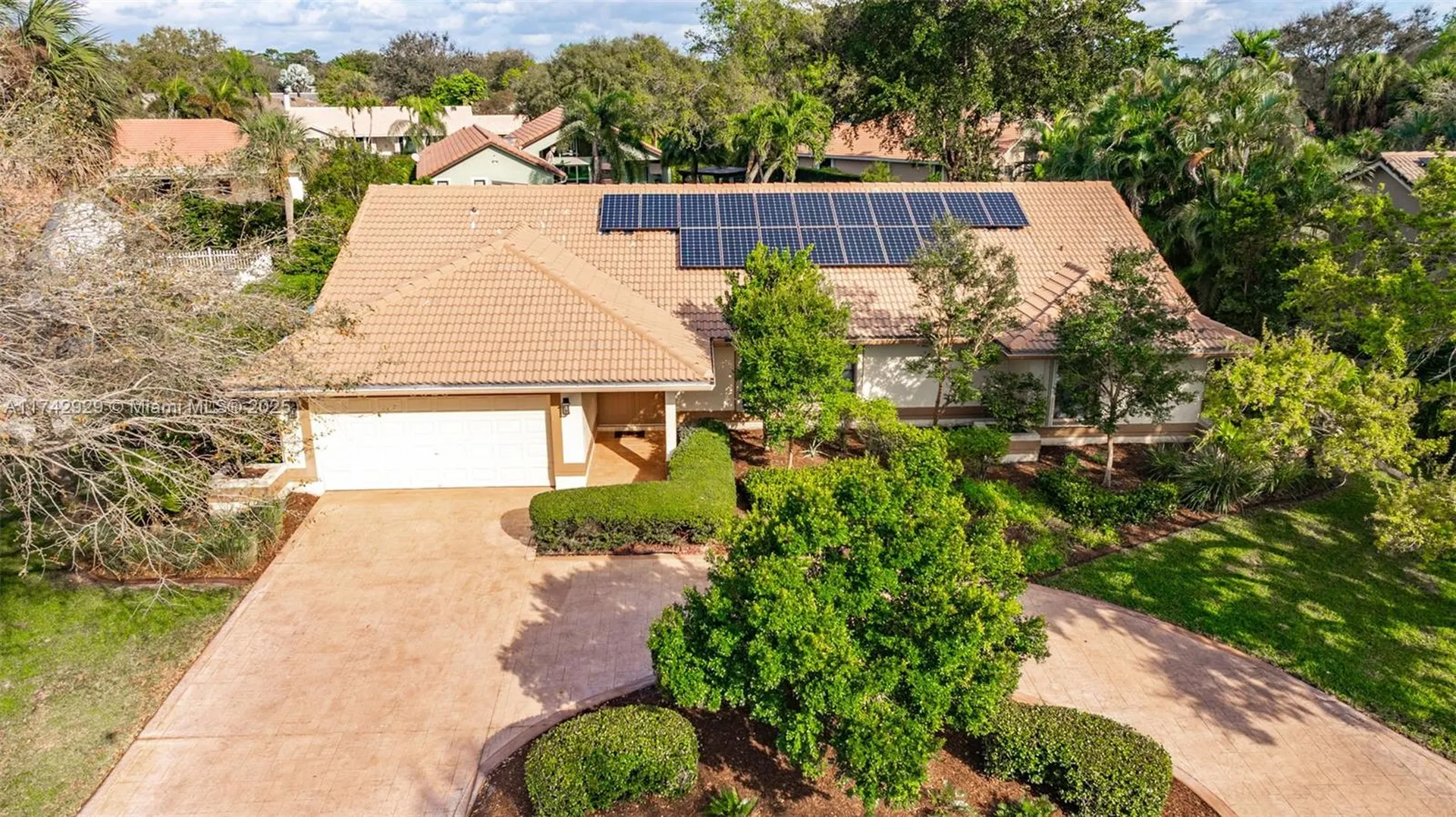 5325 NW 84th Way Coral Springs FL 33067