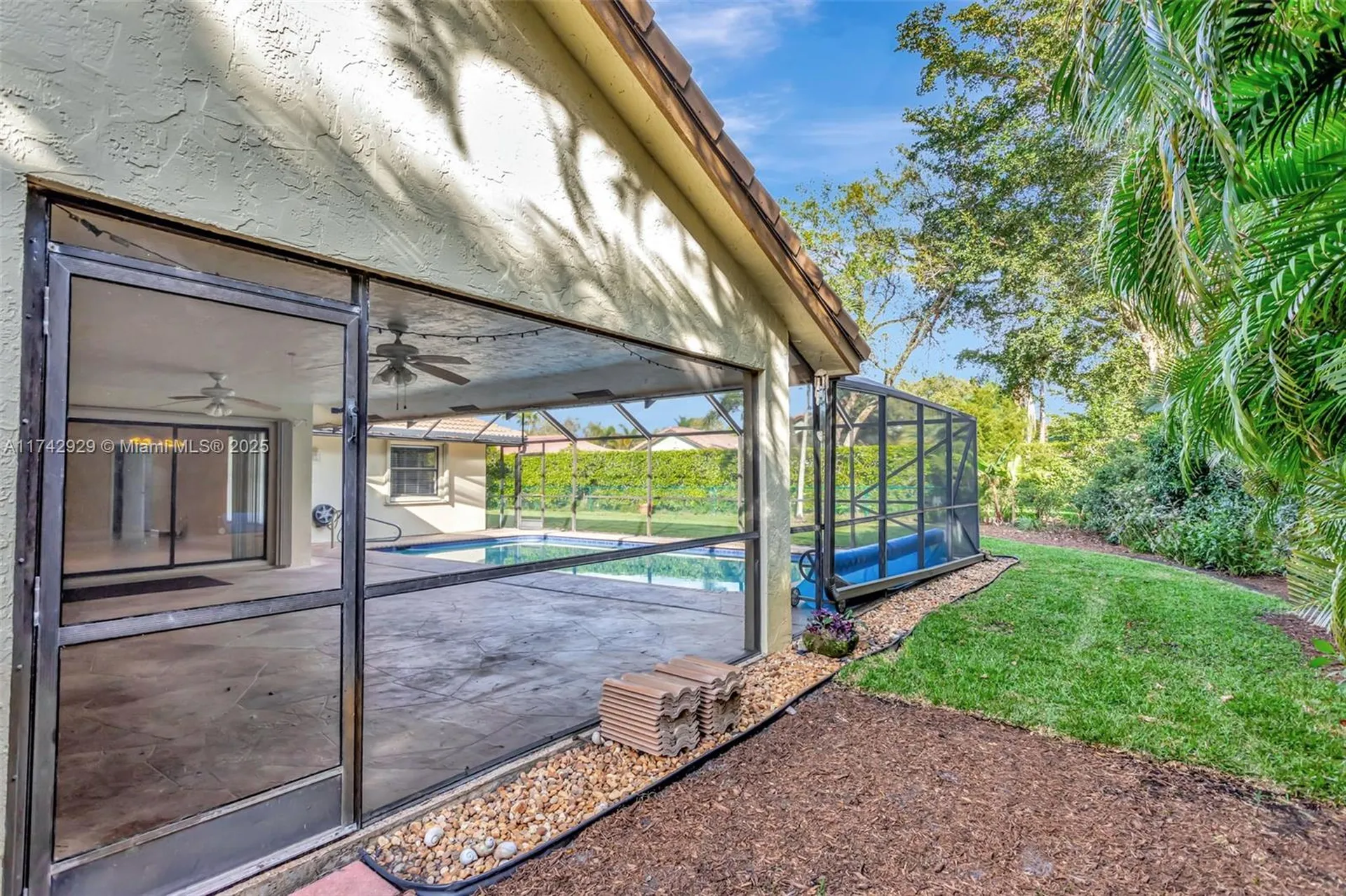 5325 NW 84th Way Coral Springs FL 33067