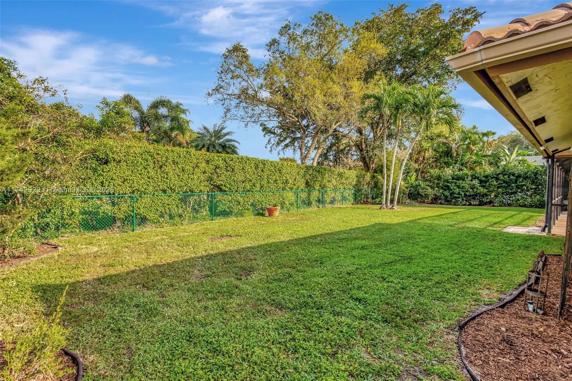 5325 NW 84th Way Coral Springs FL 33067