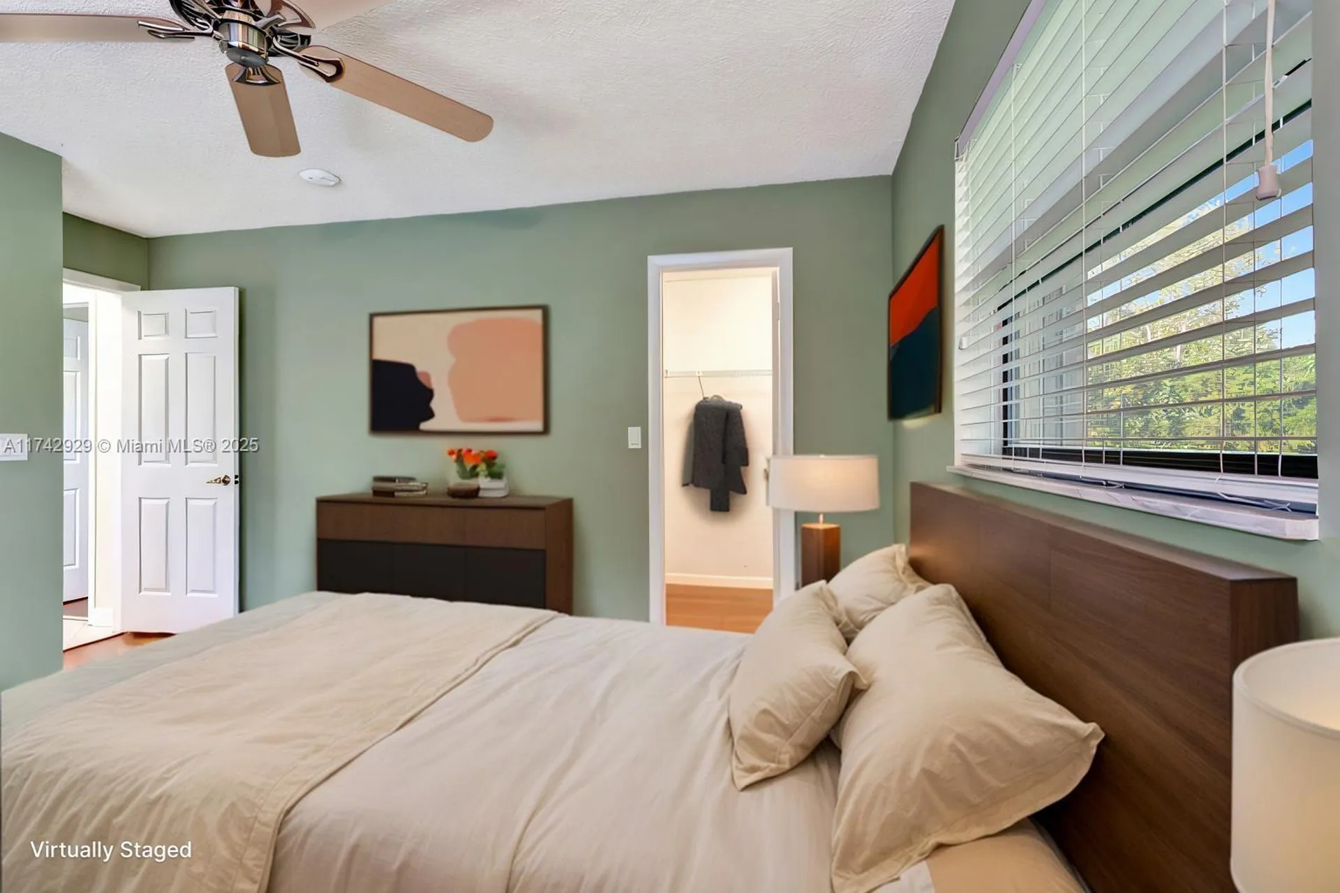 5325 NW 84th Way Coral Springs FL 33067