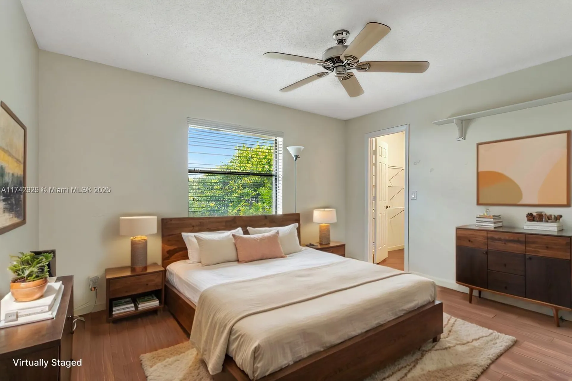 5325 NW 84th Way Coral Springs FL 33067