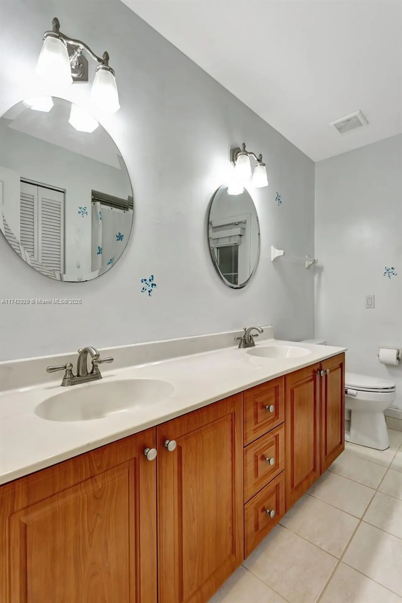 5325 NW 84th Way Coral Springs FL 33067