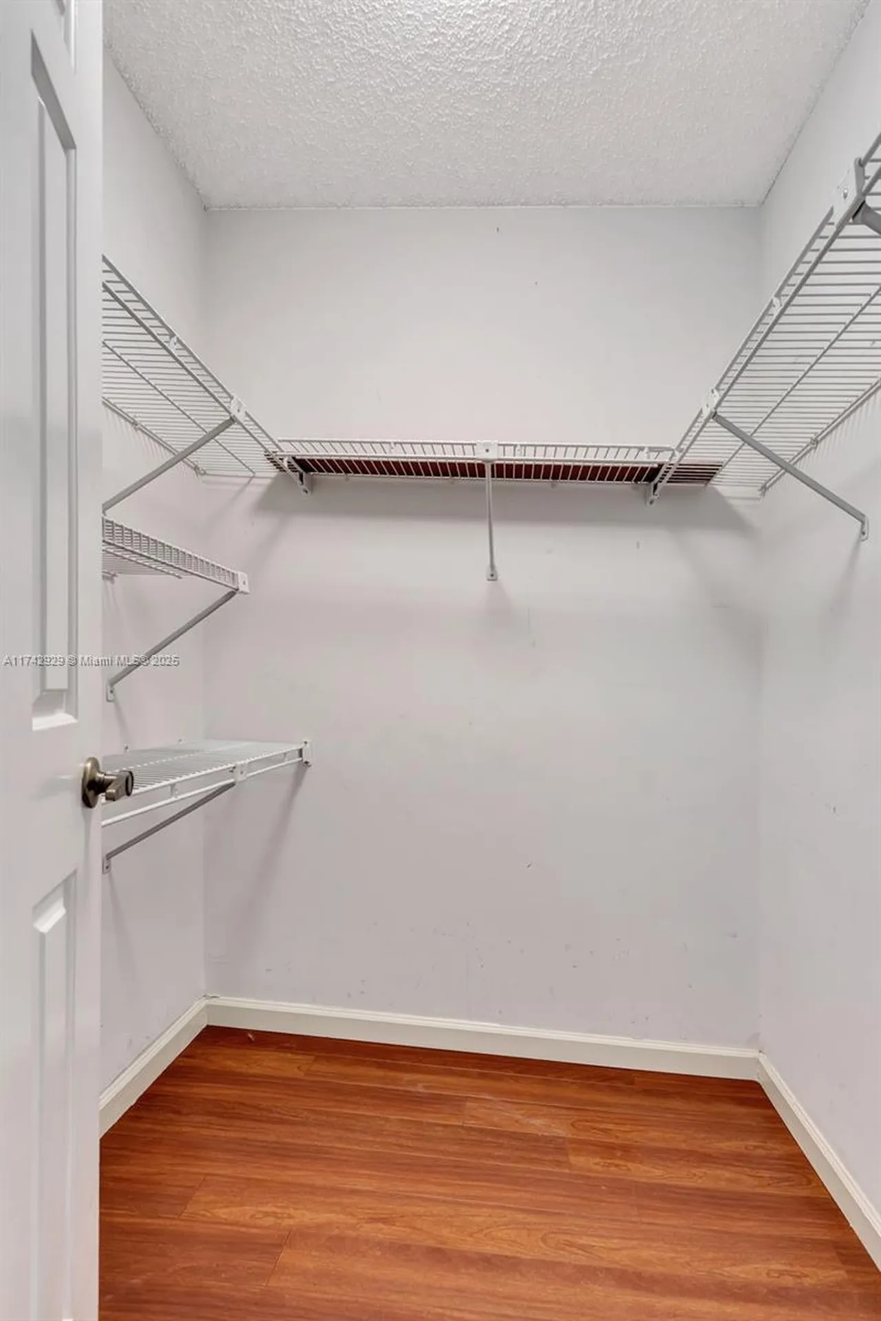 5325 NW 84th Way Coral Springs FL 33067