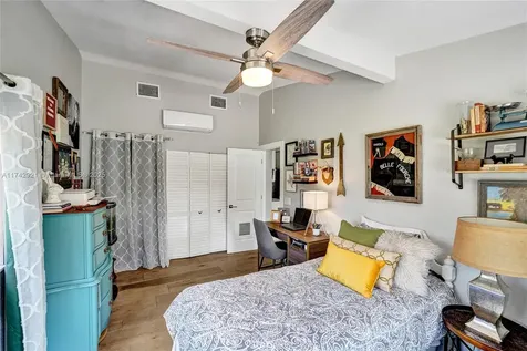 2265 SW 15th Court Fort Lauderdale FL 33312