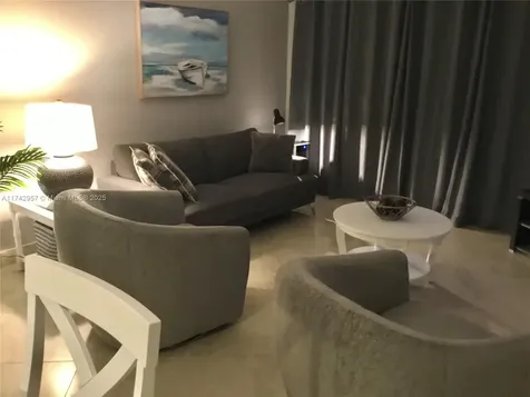 2823 W Crosley Drive West Palm Beach FL 33415