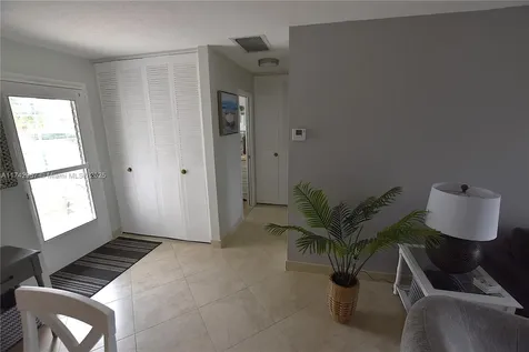 2823 W Crosley Drive West Palm Beach FL 33415