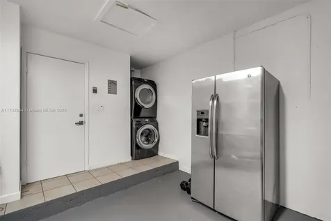 16416 SW 95th Street Miami FL 33196
