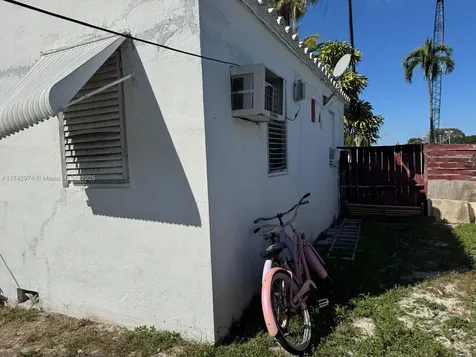 1812 Scott Street Hollywood FL 33020