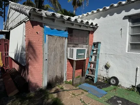 1812 Scott Street Hollywood FL 33020