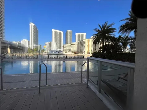 2600 E Hallandale Beach Boulevard Hallandale Beach FL 33009