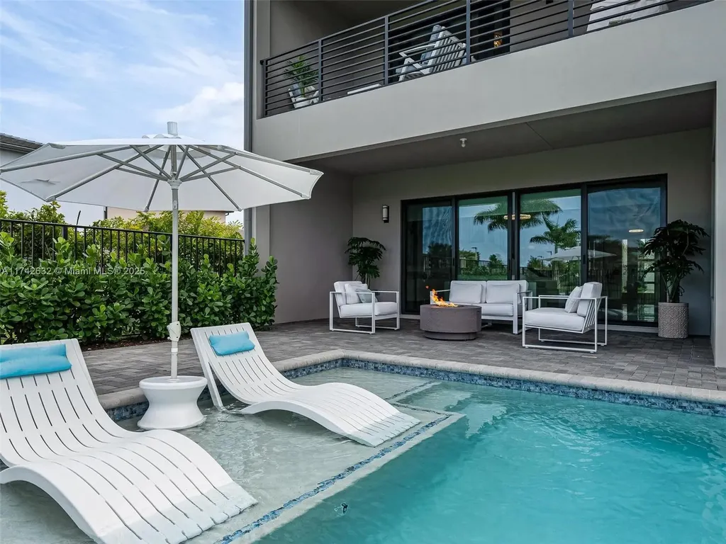 8533 Swinley Forest Way Boca Raton FL 33434