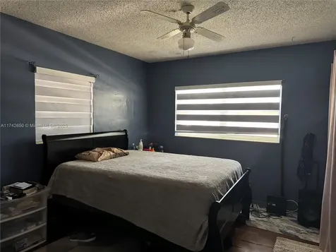 1445 NE 136th Street North Miami FL 33161
